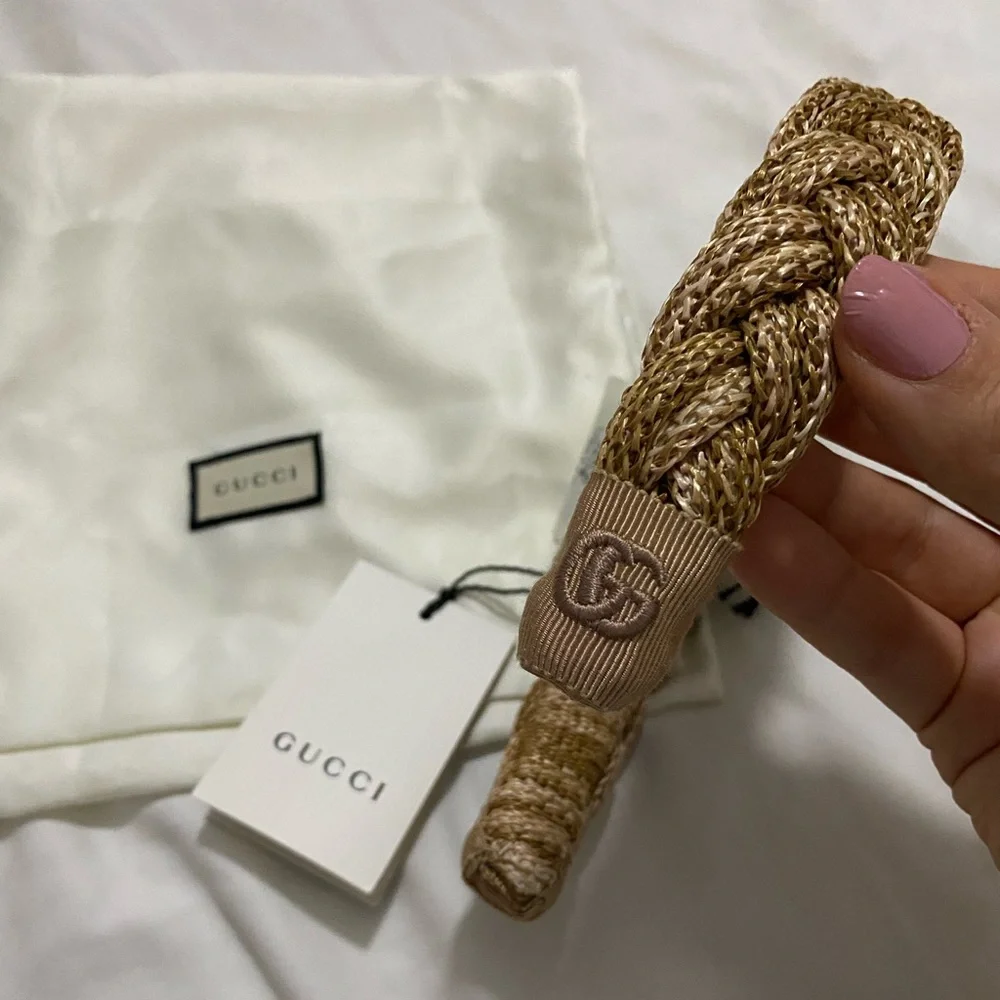 Gucci Braided Straw Rattan Headband GG Logo In Light Brown - Picture 9 of 11